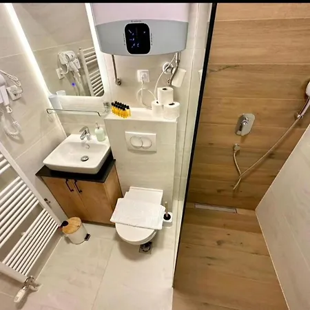 Apartament Drvorez-direktno Na Stazi