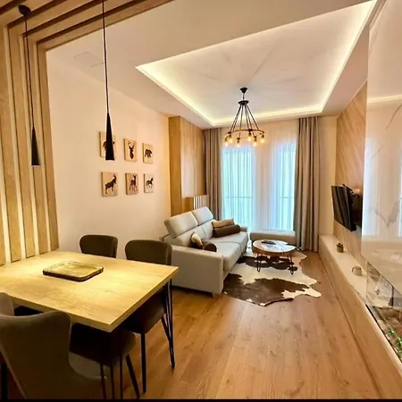 Drvorez-direktno Na Stazi Apartament